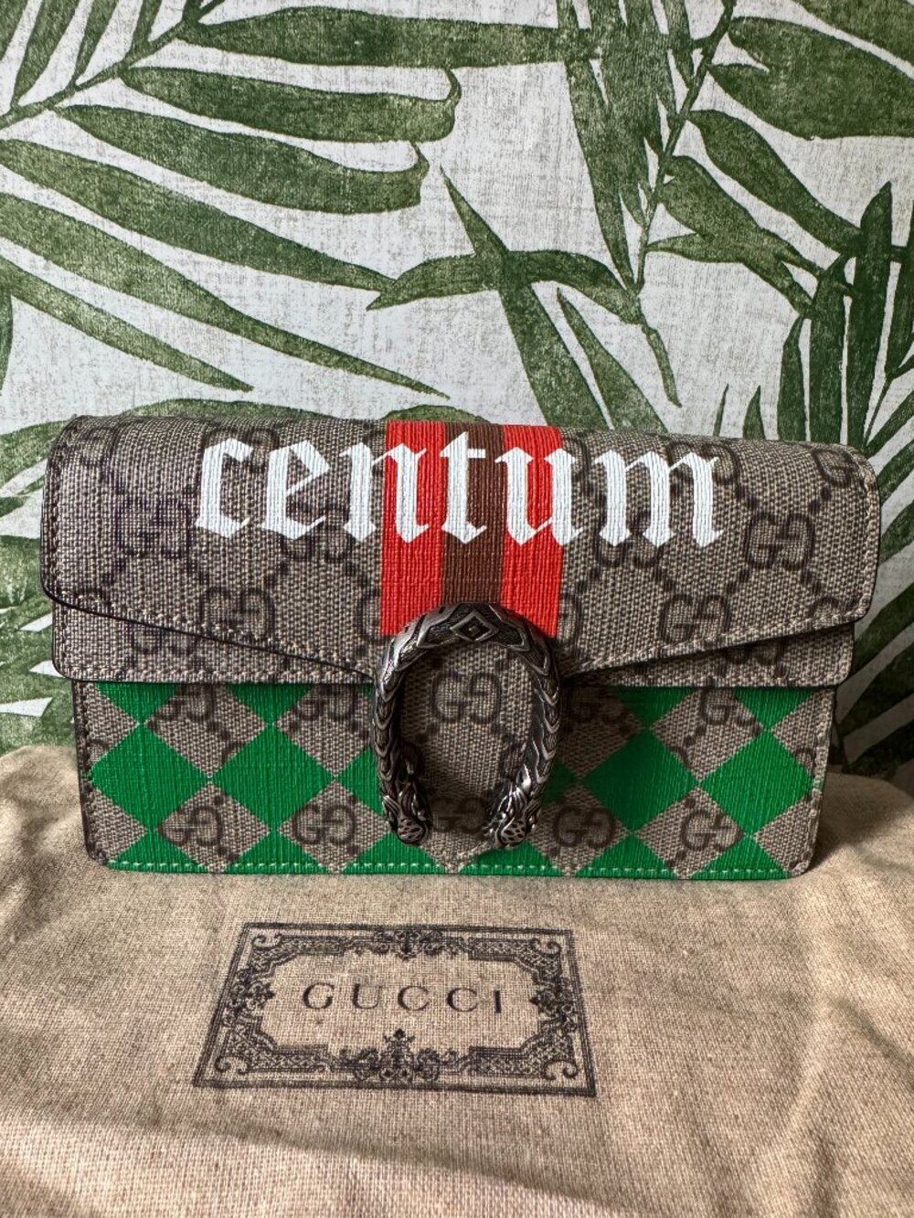 Gucci Dionysus GG Supreme Super Mini Chain Bag – Tiger Head Clasp